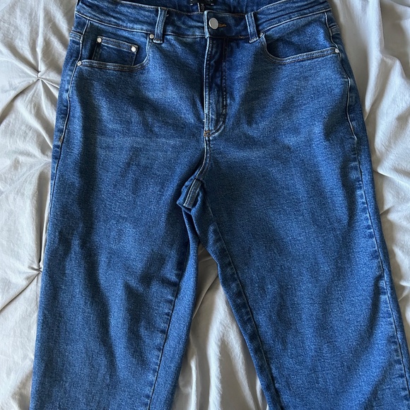 Universal Standard Etta High Rise Straight Leg Jeans EUC - Picture 3 of 5